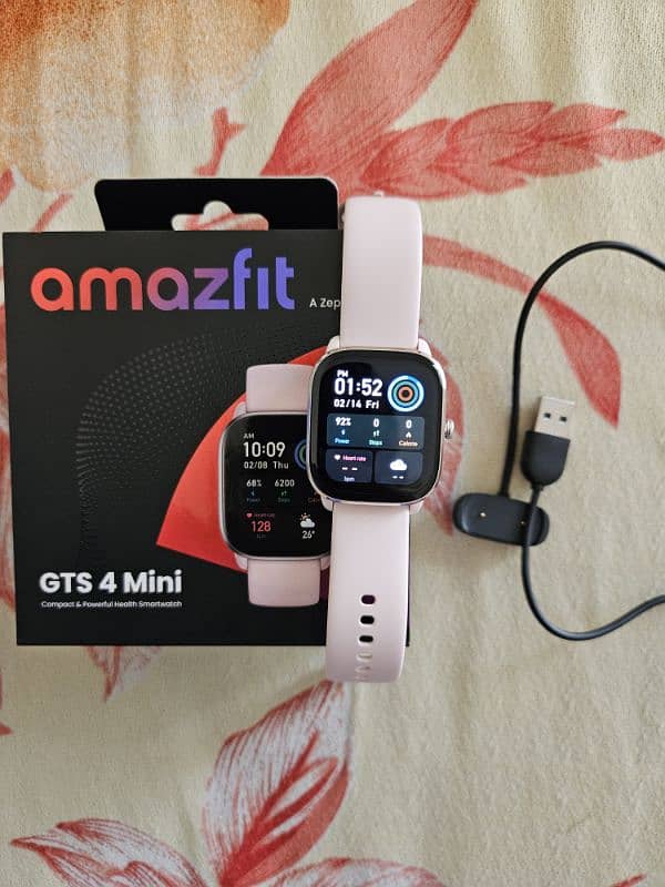 Amazfit GTS 4 Mini 1