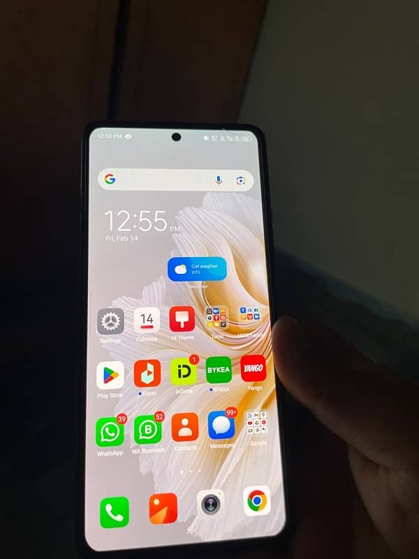 tecno camon 20 , 8+8/256 9