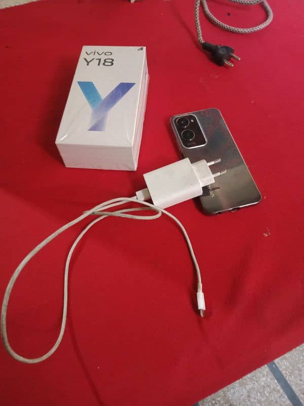 Vivo Y18 4/128 like New as box pack with all access and warranty 0