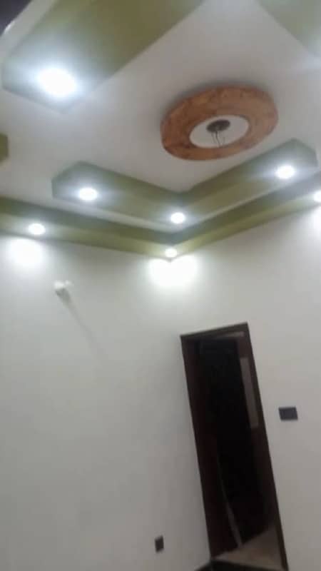 SECTOR 14/B BEAUTIFUL FIRST FLOOR, FULLY RENOVATED, SHADMAN TOWN 0