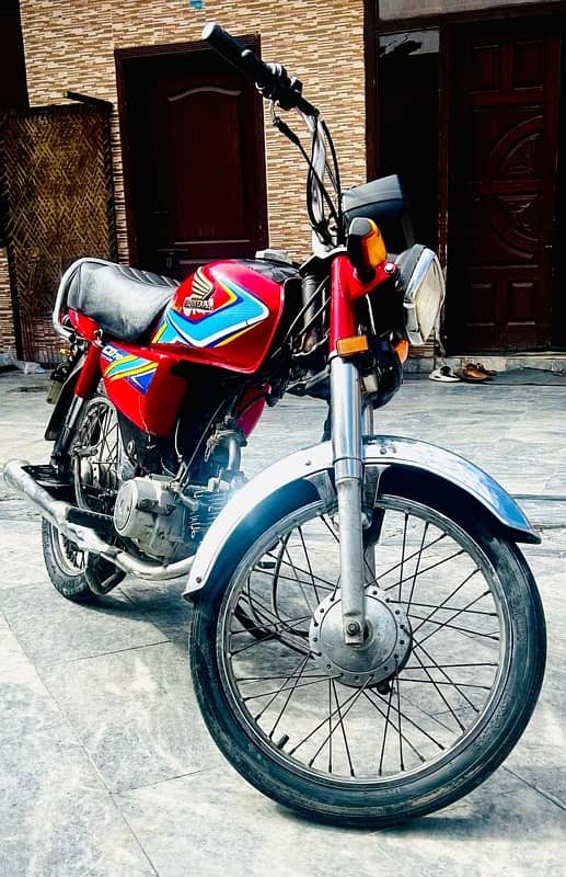 Honda cd 70 home used frist owner orignal doumneta 0