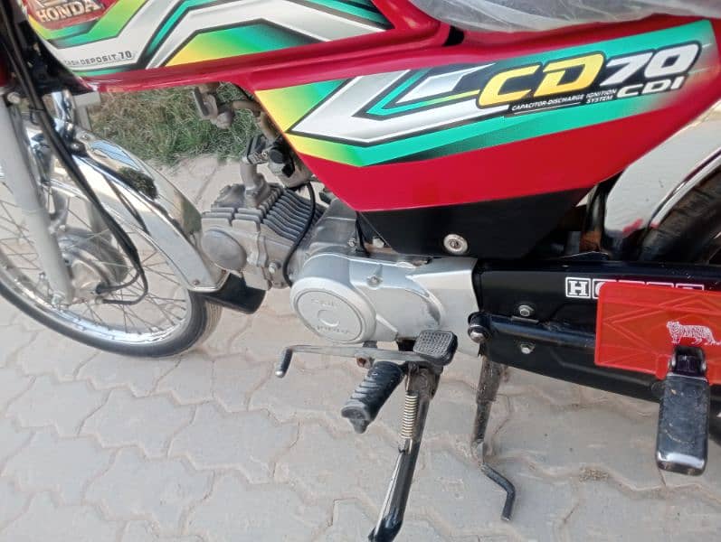 Honda CD70 model 2023 fresh condition All Punjab number 2