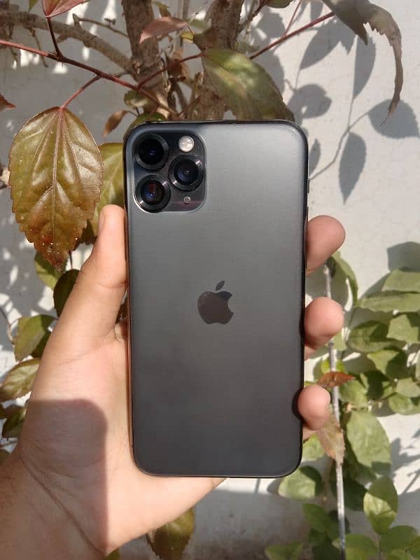 iphone 11 pro 0