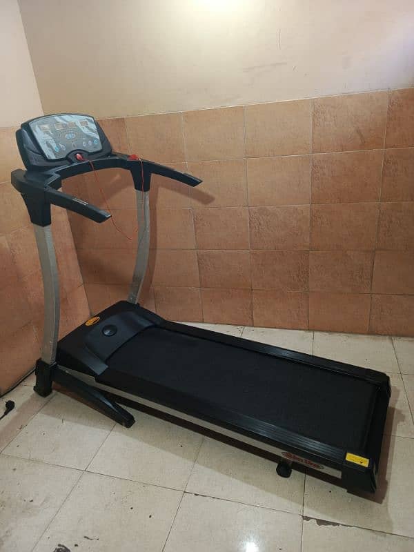 Slim Line Automatic Treadmill 2