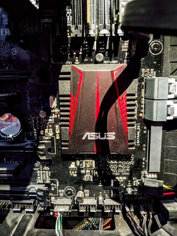 GAMING PC for sale  BY ASUS PRO-GAMER 7 1