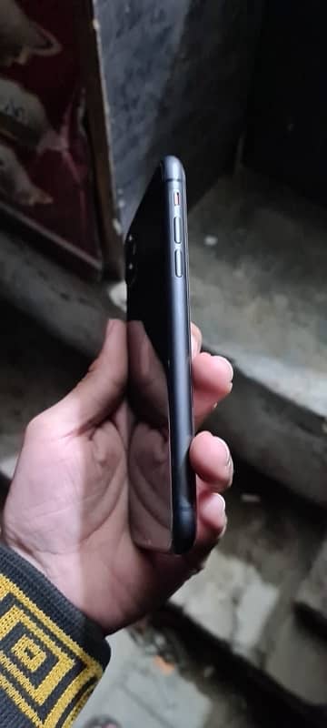 IPhone 11 for sale 2