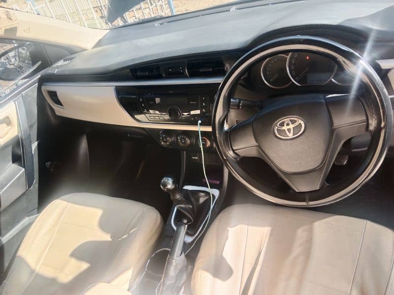 Toyota Corolla XLI 2017 4