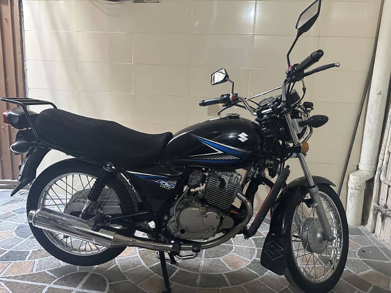 Suzuki 150 gs 1