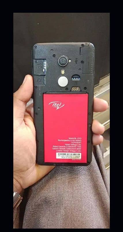 itel a33 4