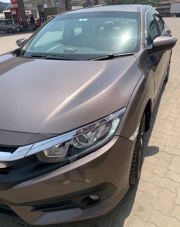 Honda Civic 2019 3