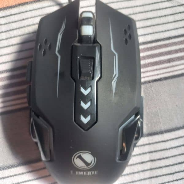 MOUSE FOR SALE IN REASONABLE PRICE 4