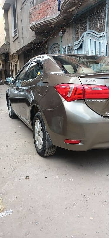 Toyota Corolla Altis 2016 3