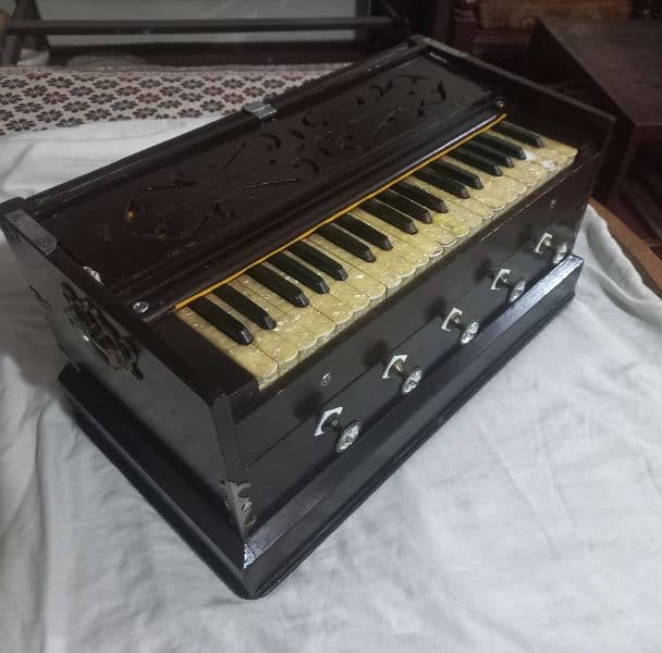 German jublet harmonium 1