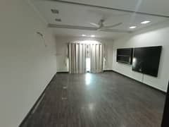 Upper Portion 1 Kanal For Rent In DHA Phase 1 - Block M