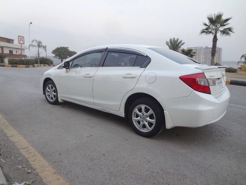 Honda Civic VTi 1.8 iVTEC 2015 9