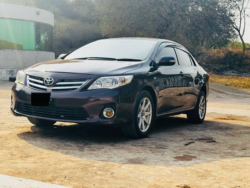 Toyota Corolla GLI 2013 0