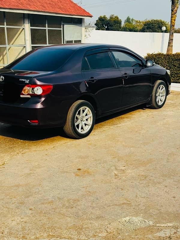 Toyota Corolla GLI 2013 3