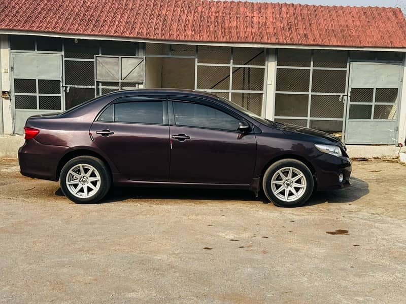 Toyota Corolla GLI 2013 8