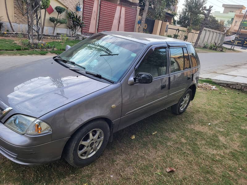 Suzuki cultus 2016 Model 3