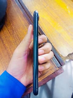 I phone XR non pta JV 64GB Waterpack