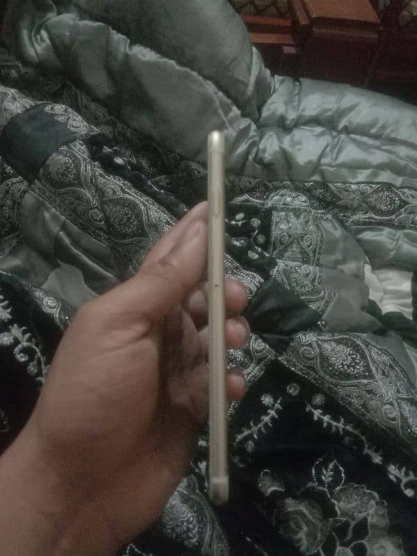 I phone 6 plus 64 GB non pta all original  10by10 4