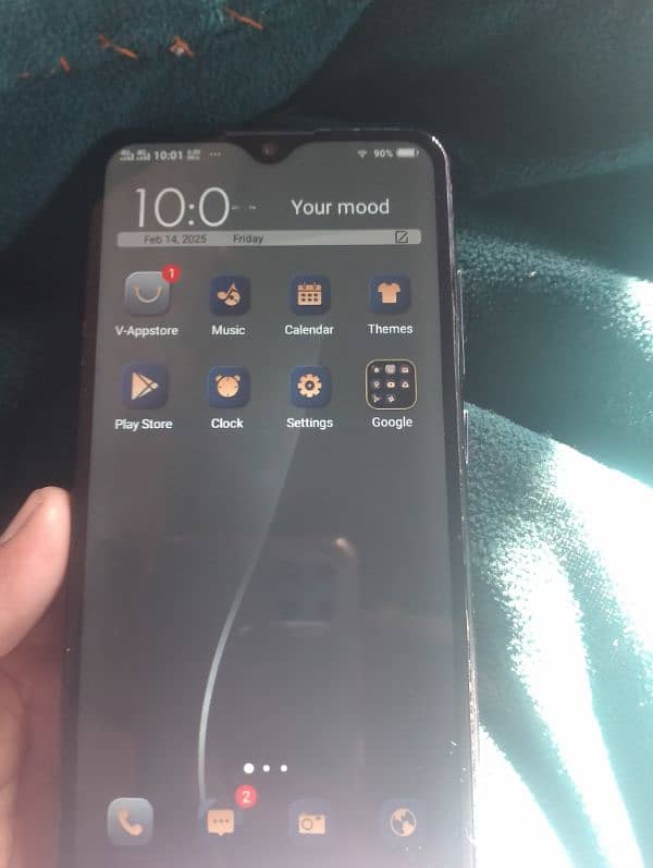 vivo y90 with box 3