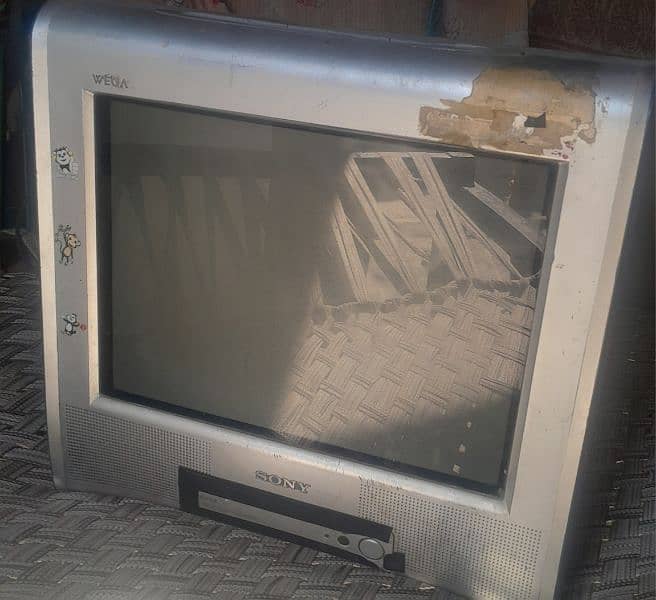 Original Sony TV for sale 0