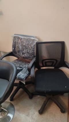 office chair,cluster,table for sale