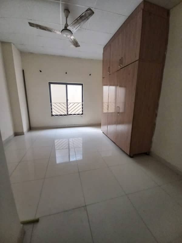 2 Bed Lignum Tower Al Gurair Giga Downtown Defence Residency Dha Phase 2 Islamabad 3