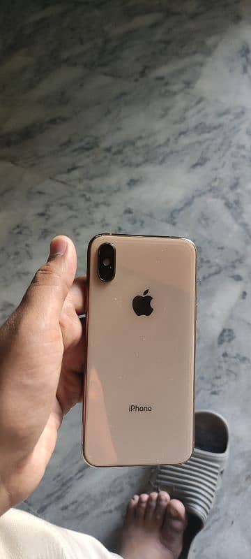 iPhone Xs 0