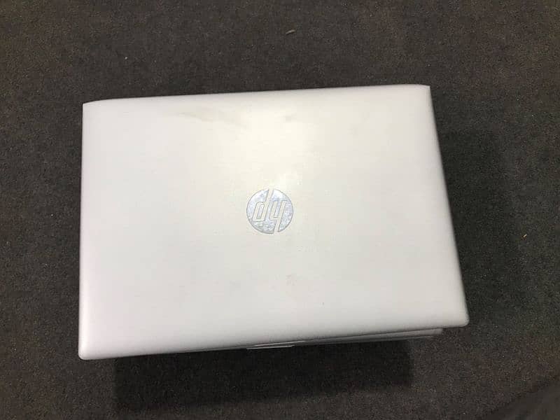 HP ProBook 440 G5, i5 8th Generation, 8GB Ram/ 256GB SSD 3