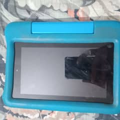 Amazon fire tablet 9/10 condition