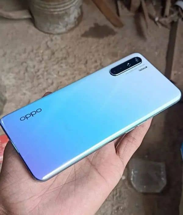 oppo f15  03159902344 3