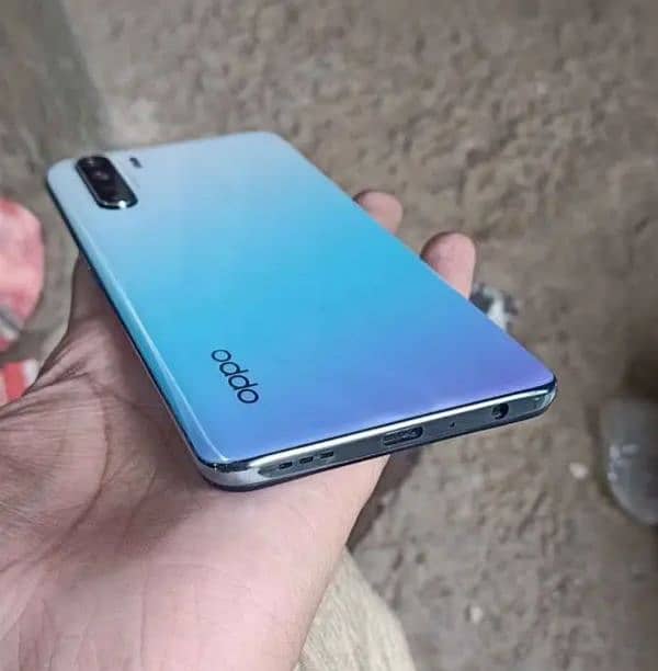 oppo f15  03159902344 5