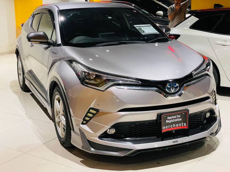 Toyota C-HR 2019 HYBRID 2