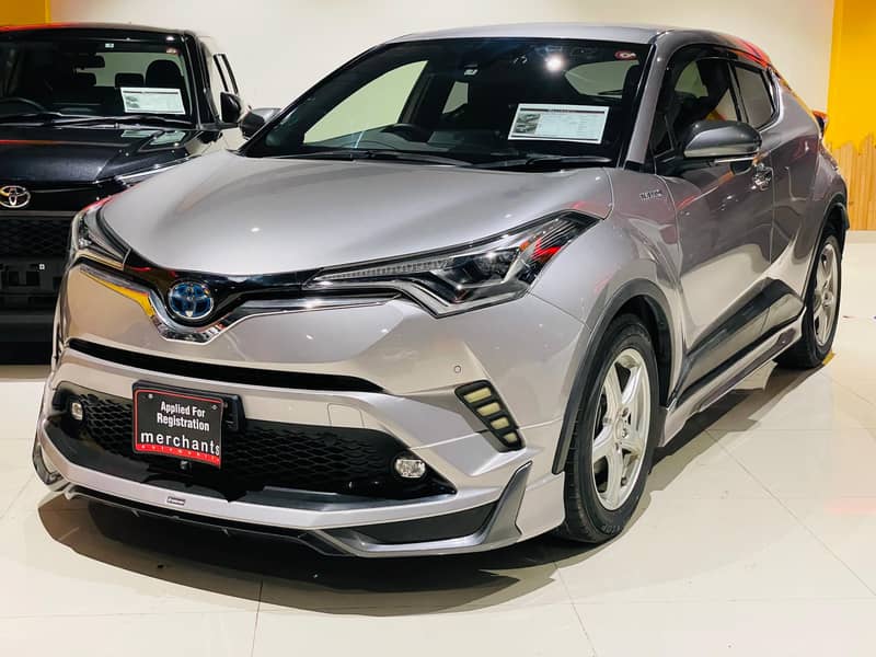 Toyota C-HR 2019 HYBRID 3