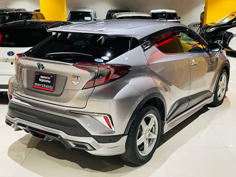 Toyota C-HR 2019 HYBRID 12