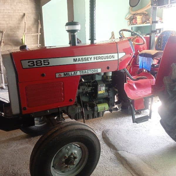 Tractor MF 385 8