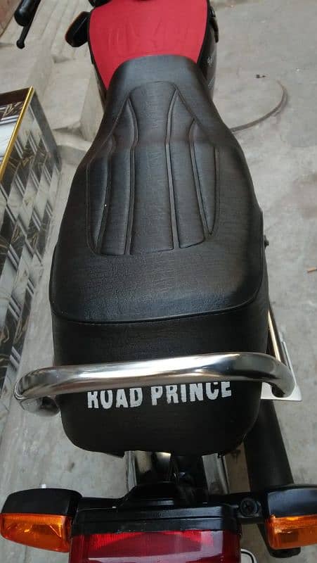 2017-18 model road prince 03280350097 wat sup nmbr 7