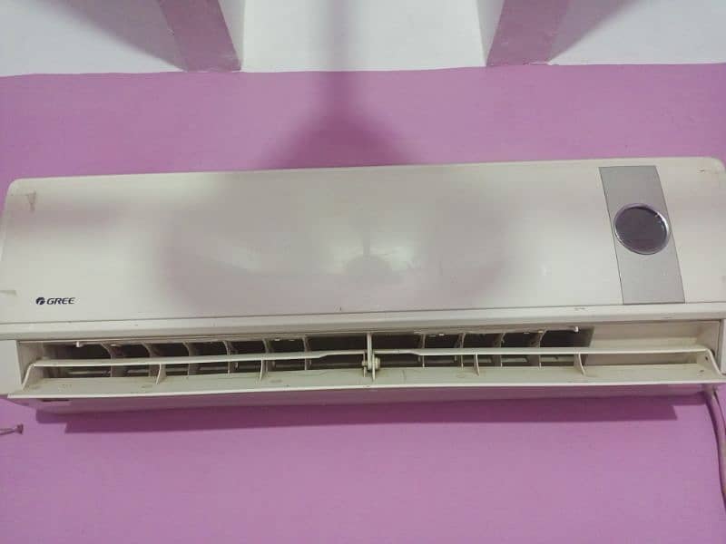 Gree 1 Ton Non-Inverter Ac 0