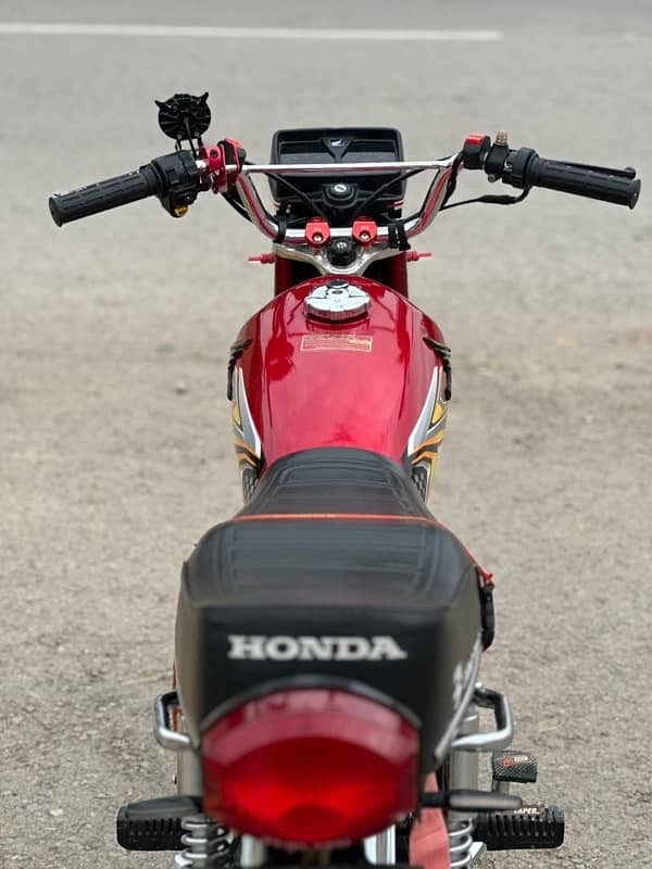 honda 125 2023 3