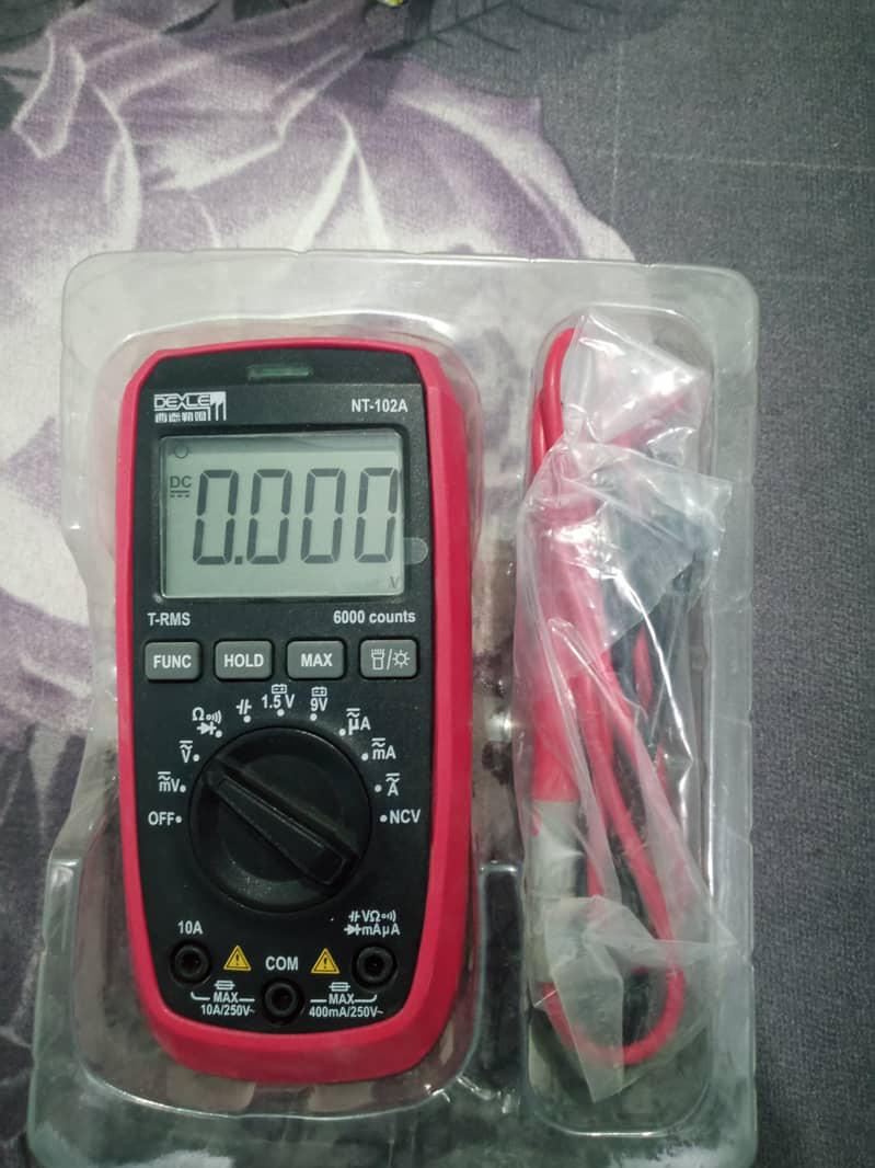 Digital multimeter 3