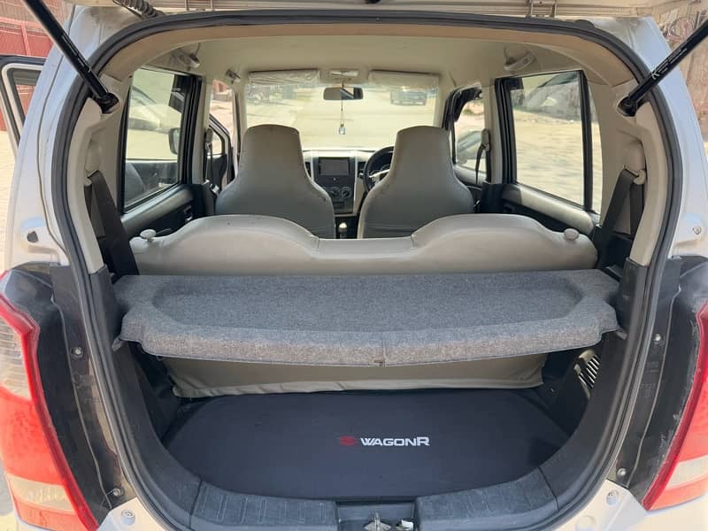 Suzuki Wagon R 2018 12