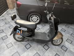 Evee Nisa Scooty 2024 MODEL | Evee in Scooties | Electric Scooties