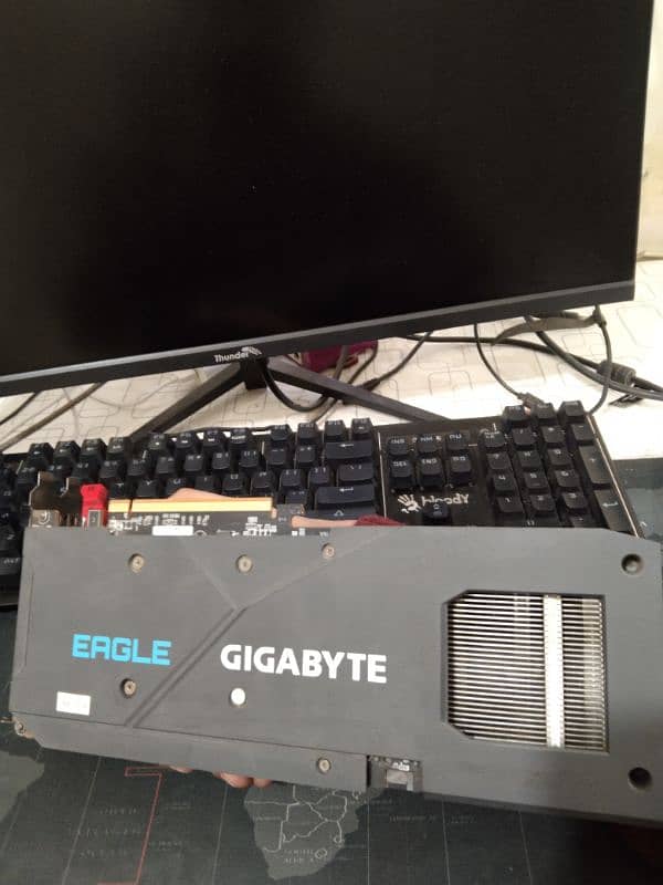 6600XT Graphics card 3