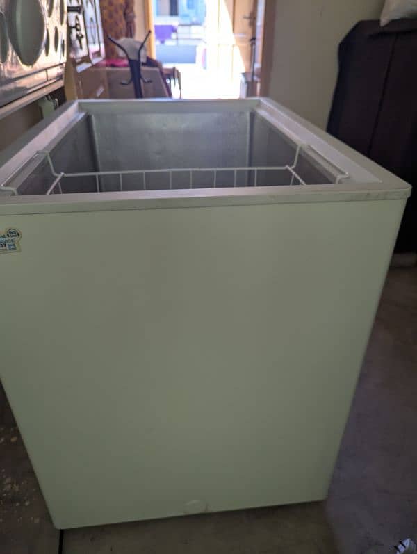 HAIER CHEST FREEZER 4