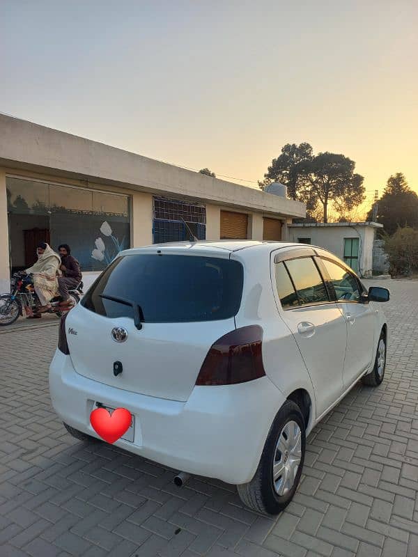 Toyota Vitz 2