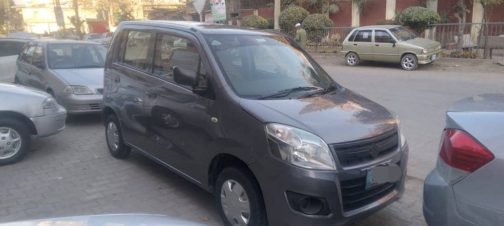 Suzuki Wagon R 2018 1