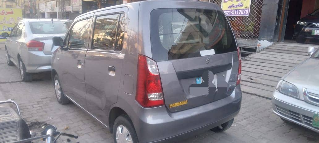 Suzuki Wagon R 2018 4