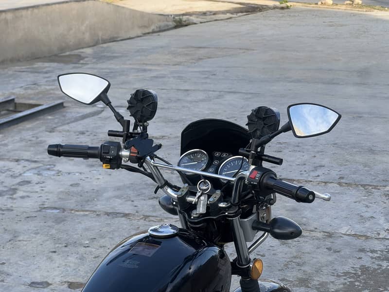 Suzuki gs150 2